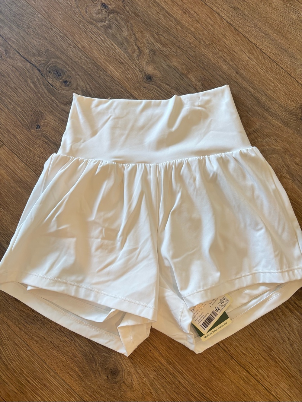 Halara SoftlyZero Airy White Crossover 2-in-1 Flowy Athletic Shorts Women’s XS
